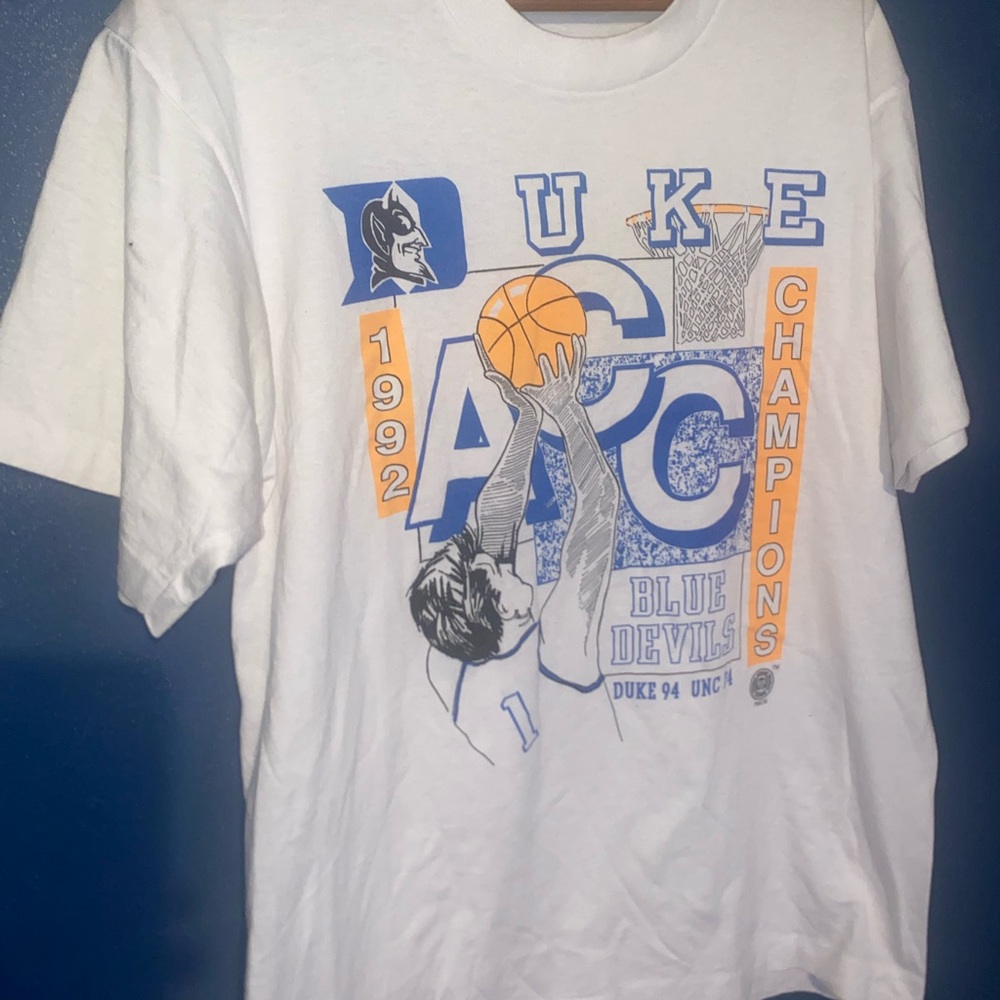 Duke Blue Devils 1992 Basketball Graphic Tee  size L adult Vtg